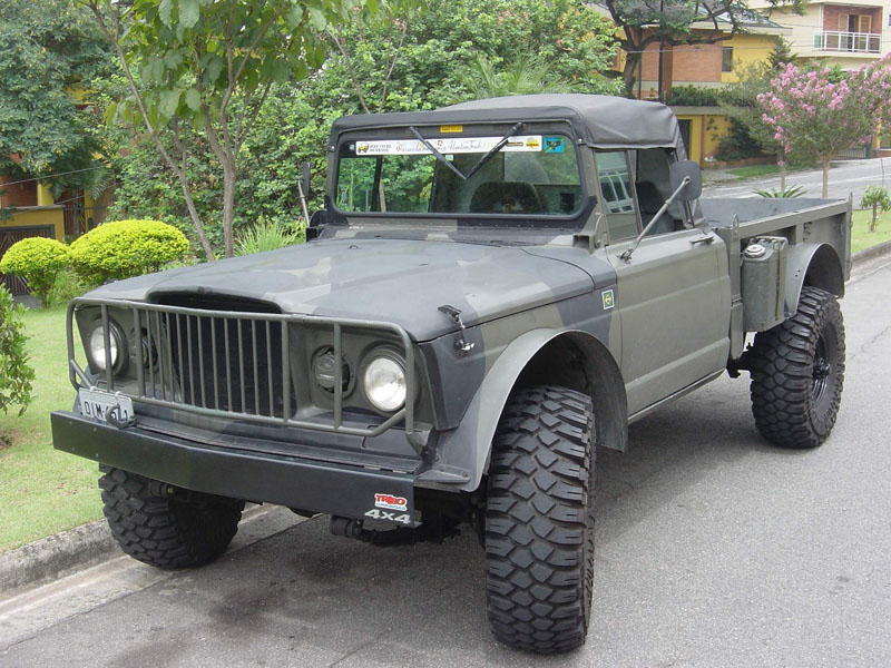 Bug Out Kaizer Jeep!